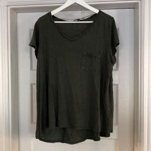 🌸Cable and Gauge | Forest Green Scoop Neck T Shirt with Pocket Detail